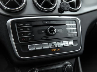 Mercedes-Benz CLA Mercedes-Benz CLA-Klasse Shooting Brake 200 AMG Aut. | Night pakket | Licht-/zichtpakket | Navi Garmin | Apple Carplay / Android auto | Stoelverwarming | LED HighPerform. | Active Park Assist | - afbeelding nr 19