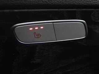 Mercedes-Benz C-Klasse Mercedes-Benz C-klasse 180 Business Solution AMG | Panoramadak | Leder | Stoelverwarming | Cruise control | 360 Camera | Elektrische achterklep | Carplay | Burmester - afbeelding nr 8