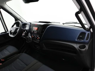 Iveco Daily | Airco | Cruise | 3-Persoons | Betimmering - afbeelding nr 18