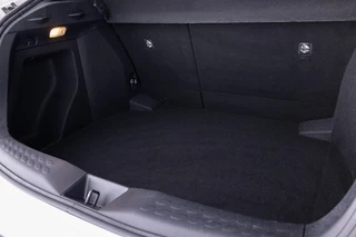 Toyota C-HR Toyota C-HR 1.8 Hybrid Style Automaat *NAVI *unieke km.stand* - afbeelding nr 21