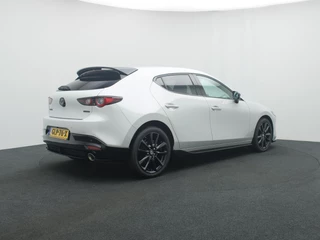 Mazda 3 Mazda 3 2.0 e-SkyActiv-X Takumi automaat met Sunroof en aero pack | demo voordeel - afbeelding nr 5