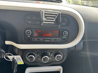 Renault Twingo Renault Twingo 1.0 SCe COLLECTION 5-DRS + AIRCO (22.000 KM!) - afbeelding nr 11