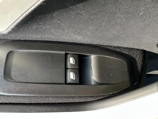 Peugeot 208 Peugeot 208 1.2 PureTech Access Airco - afbeelding nr 24