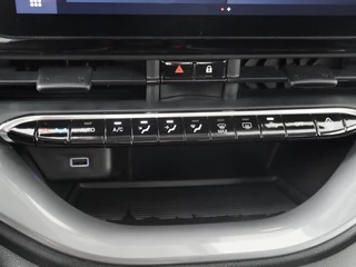 Fiat 500 - Navigatie via Apple Carplay/Android Auto - Climate control - Cruise control - 12 maanden garantie - WLTP actieradius 314 km. - afbeelding nr 36