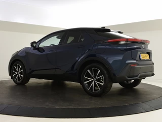 Toyota C-HR Toyota C-HR 1.8 Hybrid 140 First Edition | Parkeersensoren V+A | BLS | Elect - afbeelding nr 2