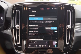 Volvo XC40 Volvo XC40 Recharge P8 AWD 78kWh 408pk R-Design -NAVI-ECC- - afbeelding nr 22