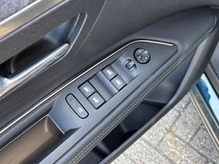 Peugeot 3008 Peugeot 3008 1.6 HYBRID PHEV ALLURE AIRCO NAVI PDC CAMERA. - afbeelding nr 23