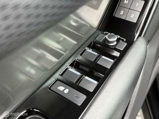 Land Rover Range Rover Velar Land Rover Range Rover Velar 2.0 P400e S Panodak Leer Virtual ACC - afbeelding nr 41