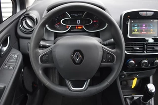 Renault Clio Renault Clio ESTATE 0.9 TCE ZEN / NL AUTO / NAVI / PDC / TREKHAAK - afbeelding nr 14