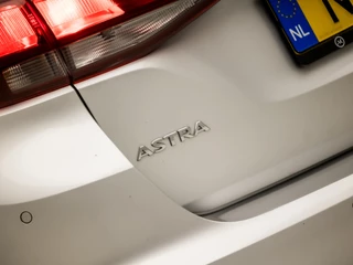 Opel Astra (APPLE CARPLAY, GROOT NAVI, GETINT GLAS, TREKHAAK, PARKEERSENSOREN, SPORTSTOELEN, CRUISE, LM VELGEN, NIEUWE APK, NIEUWSTAAT) - afbeelding nr 27