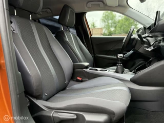 Peugeot 2008 Peugeot 2008 1.2 PT. Allure | Carplay | 3-D CP. | stoelverw. - afbeelding nr 22