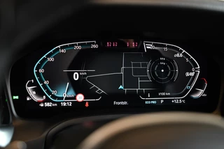 BMW 3 Serie BMW 3-serie 330i M-Sport Individual - Nappaleer - 360 Camera - Adaptive Cruise Control - Stuurverwarming - Keyless Entry - Schuifd - afbeelding nr 48