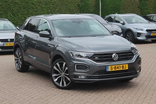 Volkswagen T-Roc Volkswagen T-Roc 1.5 TSI Sport Business 3x R-Line / Camera / Virtual Cockpit / Navigatie / 19'' / Keyless / Stoelverwarming / ACC - afbeelding nr 1