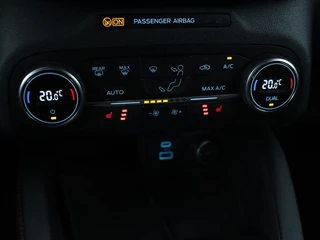Ford Kuga Ford Kuga 2.5 PHEV ST-Line | Stoelverwarming | Carplay |  B&O Sound | Leder/Alcantara | Full LED | Keyless | Parkeerhulp | Navigatie | Digital Cockpit | Bluetooth | Climate control - afbeelding nr 33