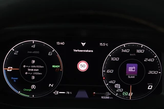 CUPRA Leon CUPRA Leon 1.4 e-Hybrid | 245pk | Panoramadak |  Stoel & stuurverwarming | Carplay | Adaptive cruise | Sfeerverlichting | Navigatie | Camera | PHEV - afbeelding nr 32