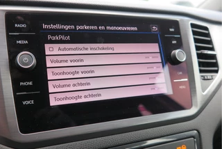 Volkswagen Golf Sportsvan Cruise-control,PDC, LMV,Achteruitrijcamera ,Stoelverwarming, Navigatie . etc. . - afbeelding nr 52