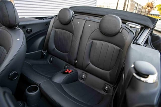 MINI Cooper S Cabrio MINI Cabrio 2.0 Cooper S | Chili | Vol opties | Leder | Head Up | H&K | Camera | ACC | 17 inch | - afbeelding nr 35