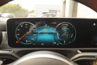 Mercedes-Benz CLA Mercedes-Benz CLA Shooting Brake 180 Advantage AMG Edition -PANO- - afbeelding nr 11