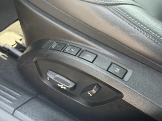Volvo V40 Volvo V40 2.0 T2 Nordic+ Dealer Onderhouden,Pano,Leder,Navi,Camera,Pdc,Stoelverw,123pk,Clima,Cruise,Lm velgen,N.A.P,6 Bak,Apk tot 06-2026 - afbeelding nr 28