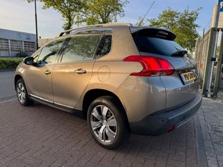 Peugeot 2008 140.000km Airco/ECC,Cruisecontrol,Navigatie,Half Leder - afbeelding nr 2