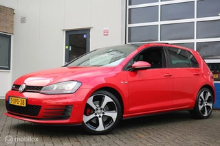 Volkswagen Golf Volkswagen Golf 2.0 TSI GTI 220pk 1e eigenaar/NL-geleverd - afbeelding nr 2