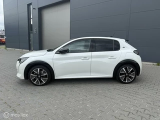 Peugeot e-208 Peugeot e-208 EV GT 350 50 kWh panorama dak Pearl White INCL BTW - afbeelding nr 2