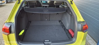 Volkswagen Golf Volkswagen Golf Variant 1.5 TSI R-Line,Camera,Pano - afbeelding nr 16