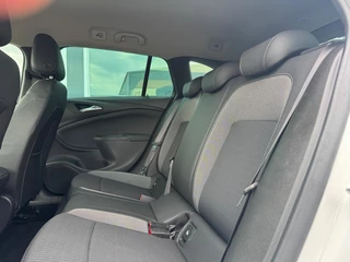 Opel Astra Opel Astra Sports Tourer 1.4 Business Elegance|Applecarplay|Navi|AUTOMAAT!| - afbeelding nr 12