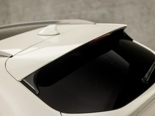 Nissan QASHQAI (PANORAMADAK, NAVIGATIE, CLIMATE, 360 CAMERA, KEYLESS, SPORTSTOELEN, GETINT GLAS, XENON, CRUISE, NIEUWE APK, NIEUWSTAAT) - afbeelding nr 27