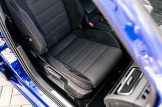 Volkswagen Golf Volkswagen Golf 2.0 TSI 4Motion R Pano Dynaudio Camera - afbeelding nr 34
