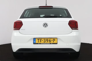Volkswagen Polo Volkswagen Polo 1.0 TSI Comfortline (PARKEERSENSOREN, CRUISE ADAPTIEF, NAVIGATIE, CARPLAY, NL-AUTO, GOED ONDERHOUDEN) - afbeelding nr 8