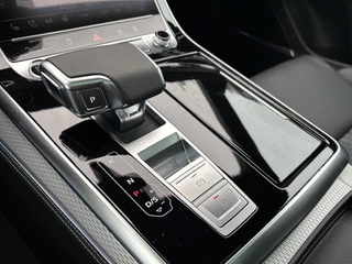 Audi Q8 Audi Q8 60 TFSIe Competition 23