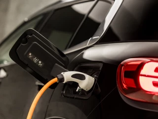 Citroën C5 Aircross Citroën C5 Aircross 1.6 Plug-in Hybrid Sport Automaat 225 Pk (GROOT NAVI, APPLE CARPLAY, LEDEREN SPORTSTOELEN, CRUISE, 360 CAMERA, NIEUWE APK, NIEUWSTAAT) - afbeelding nr 29