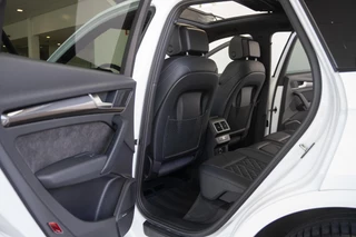 Audi SQ5 Audi SQ5 3.0 TFSI SQ5 quattro RS|Luchtvering|Pano|B&O|Trekhaak|Carbon|Full option|Dealer onderhouden - afbeelding nr 33