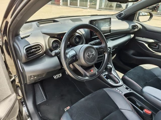 Toyota Yaris Toyota Yaris 1.5 Hybrid GR Sport | Premium Pack | Pano | JBL | Navi - afbeelding nr 28