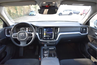 Volvo V60 | Pano.dak | Standkachel | Keyless | Camera | Stuurverwarming | Carplay | Full LED | Historie - afbeelding nr 13