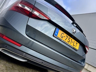Škoda Superb Škoda Superb Combi 1.5 TSI DSG AUT. SPORTLINE BUS. PANODAK / TREKHAAK - afbeelding nr 6