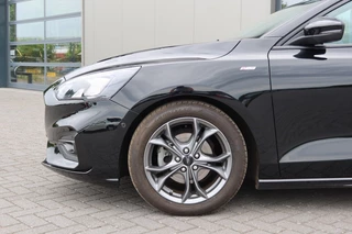 Ford Focus Ford Focus 1.0 EcoBoost ST Line Business 125pk NAVI, Camera, Trekhaak, B&O, Winter pack - afbeelding nr 29