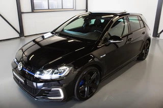 Volkswagen Golf Volkswagen GOLF 1.4 TSI GTE | 2018 | 19” | PANO | Virtual | Bomvol! | - afbeelding nr 18