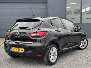 Renault Clio Renault Clio 0.9 TCe Limited 2e Eigenaar,Navi,Airco,Cruise,LM Velgen,PDC Achter,Dealer Onderhouden,N.A.P,APK Tot 01-2026 - afbeelding nr 2