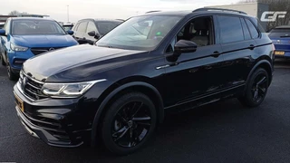 Volkswagen Tiguan Volkswagen Tiguan 1.5 TSI R-Line Black Style Pano H/K NAP - afbeelding nr 1