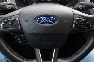 Ford C-MAX Ford C-MAX 1.0 Titanium / Trekhaak / Navigatie / Parkeerhulp V+A / 17'' / Stuur + Stoelverwarming / Elektr. achterklep / Getint glas / Cruise Control - afbeelding nr 29