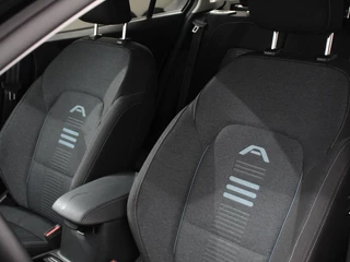 Ford Focus Ford Focus Wagon 1.0 155pk Automaat Hybrid Active X Navigatie Climate Control Camera | Parkeer sensoren | B&O | Dab | Led | Lichtmetalen velgen - afbeelding nr 11