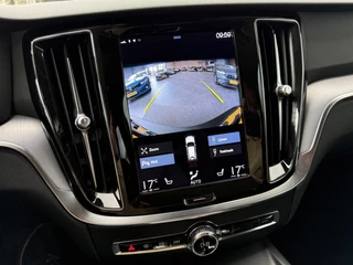 Volvo V60 Volvo V60 2.0 B3 Automaat Cruise Carplay Led Camera BJ 2021  Eerste Eigenaar Vol Opties Dealer Onderhouden - afbeelding nr 4