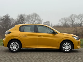 Peugeot 208 Peugeot 208 1.2 PureTech Active Pack - Jaune Faro - Nav/Carplay - Chique - afbeelding nr 16