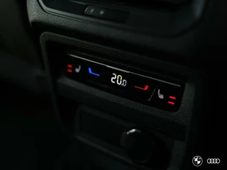 Volkswagen Tiguan Volkswagen Tiguan 1.4 TSI eH 3x R LINE / PANODAK / ACC / MATRIX / TREKHAAK / 19