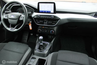 Ford Focus Ford Focus Wagon 1.0 EcoBoost Trend Edition Business, 125 PK, Pdc voor + achter, Cruise, Clima, Navi, App connect. - afbeelding nr 6