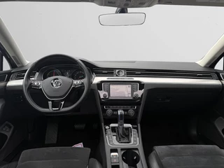 Volkswagen Passat Volkswagen Passat Variant GTE 2016 | Navi | Panodak | Camera | Trekhaak | Dealeronderhouden - afbeelding nr 11