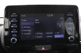 Toyota Yaris Toyota Yaris 1.5 Hybrid Dynamic | Camera | Adaptive cruise |  Carplay | Full LED | Keyless | Navigatie | Climate control | Bluetooth - afbeelding nr 17