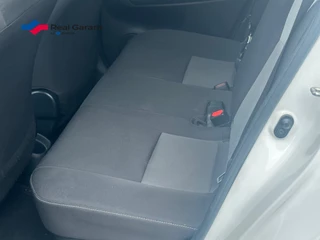 Toyota Yaris Toyota Yaris 1.5 Hybrid Design Red AUT CAMERA PDC EERSTE EIG - afbeelding nr 7